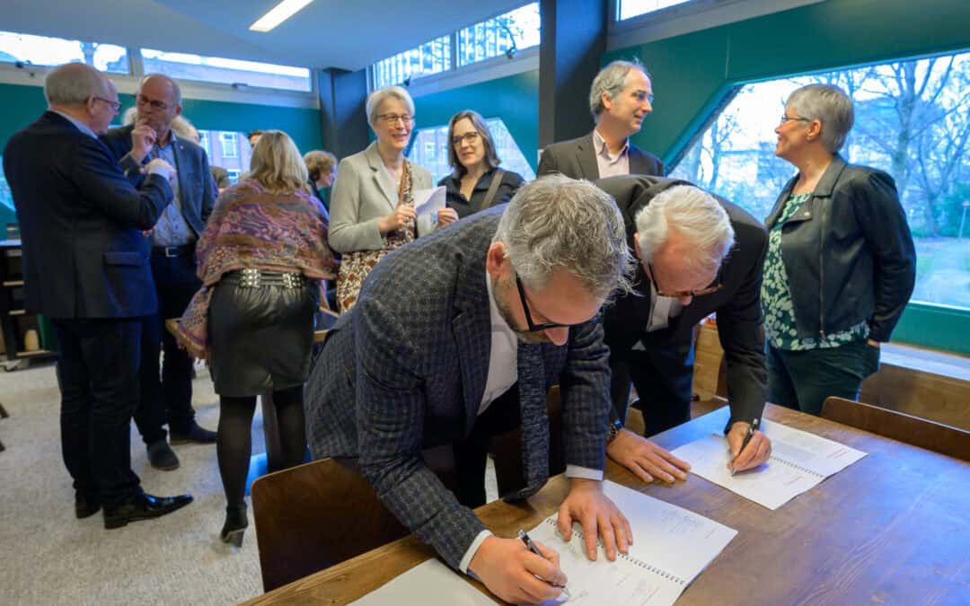 Waarom wordt er door Ymere zo veel verkocht? En meer vragen over de voortgang van de gemaakte prestatieafspraken in Amsterdam