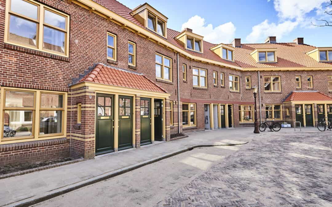Gerenoveerde woningen van der Pekbuurt publiekswinnaar BNA gebouw van het jaar