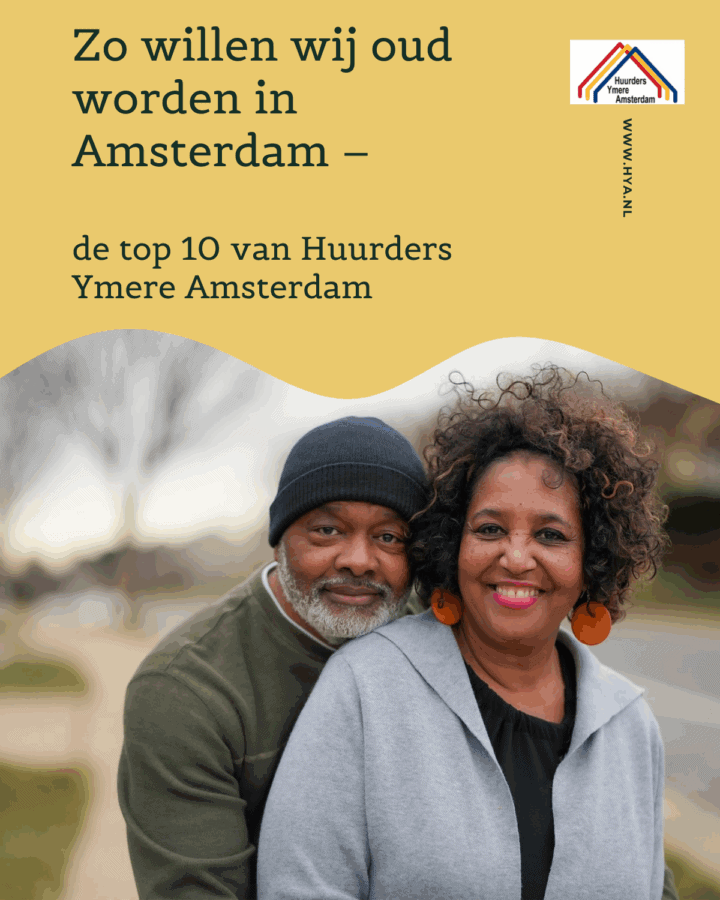 Huurders Ymere Amsterdam: Oudere paar voor woning in Amsterdam, tevreden bewoners.