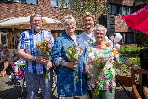 Bewonerscommissie vergroent, verbindt en viert feest!